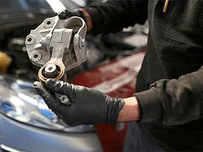 Engine Mounting Replacement
